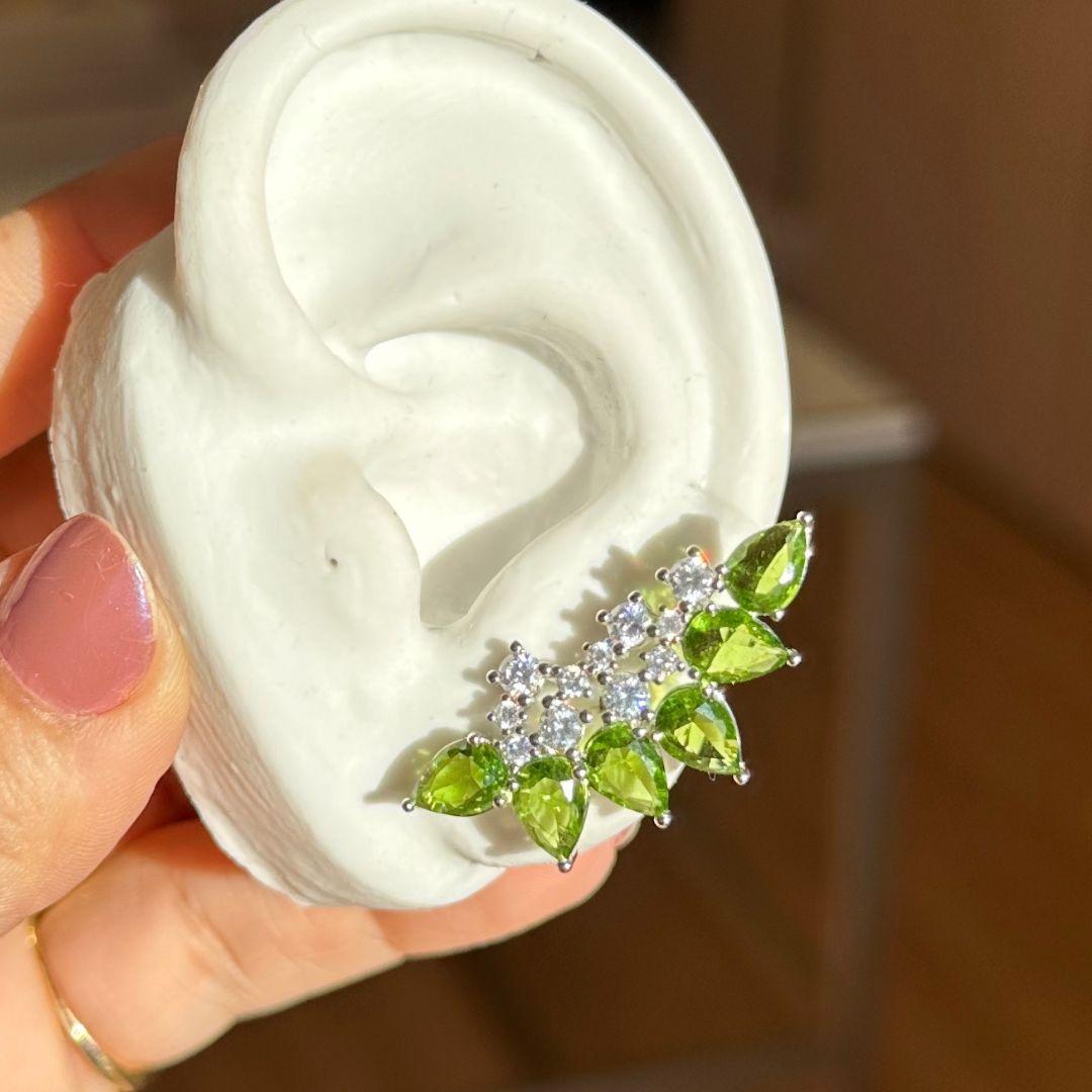 BRINCO EAR CUFF GOTAS CRAVEJADO PERIDOTO